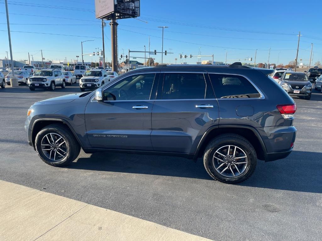 used 2021 Jeep Grand Cherokee car, priced at $29,999