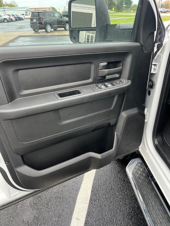 new 2024 Ram 2500 car, priced at $61,333