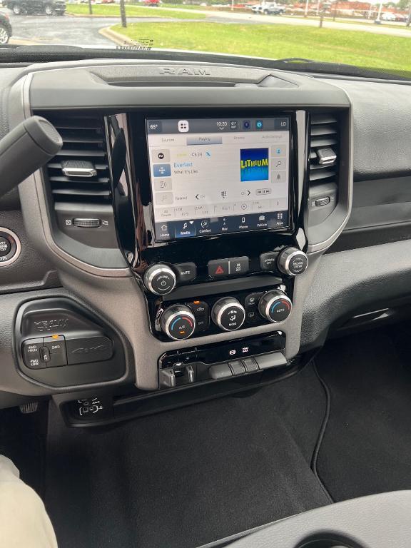 new 2024 Ram 2500 car, priced at $61,333