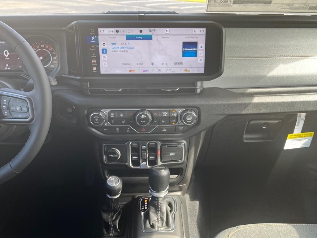 new 2025 Jeep Gladiator car, priced at $47,816