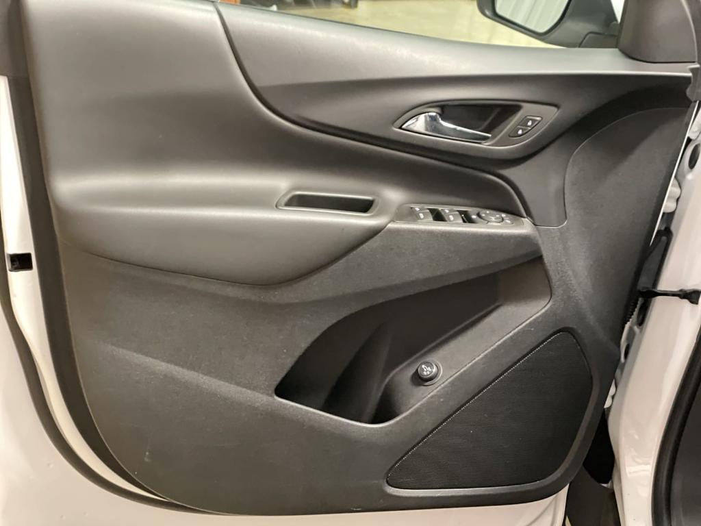 used 2022 Chevrolet Equinox car, priced at $22,784