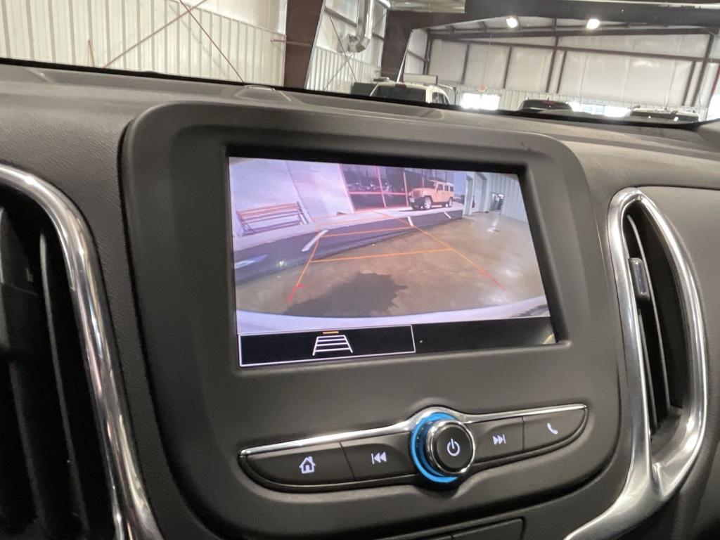 used 2022 Chevrolet Equinox car, priced at $22,784