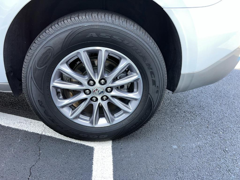 used 2024 Buick Enclave car, priced at $38,238