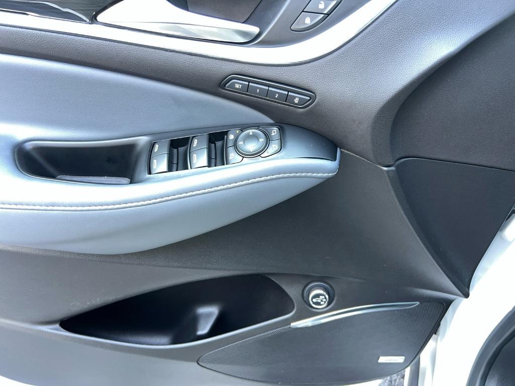 used 2024 Buick Enclave car, priced at $38,238