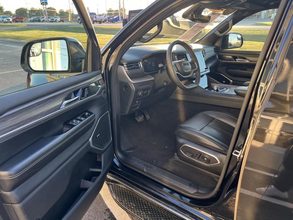 used 2023 Jeep Wagoneer L car, priced at $41,907