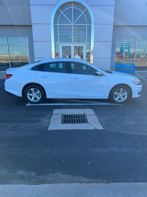 used 2024 Chevrolet Malibu car, priced at $23,500