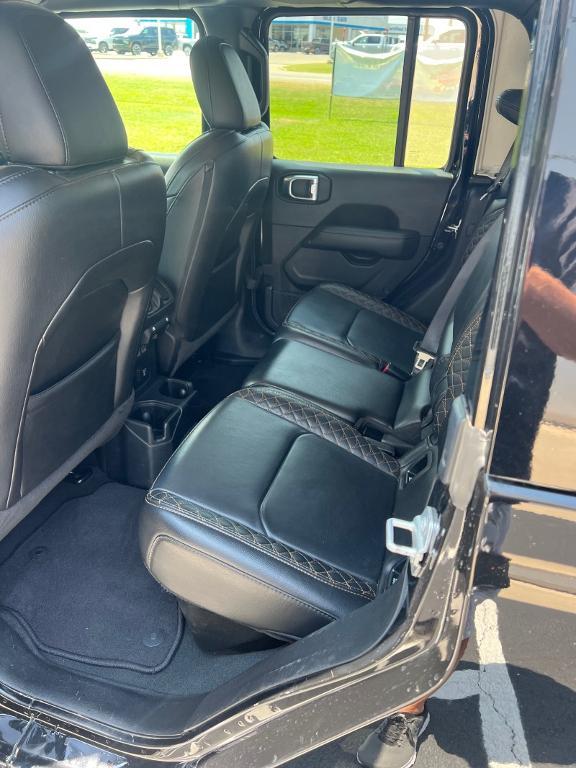 used 2023 Jeep Gladiator car, priced at $38,883