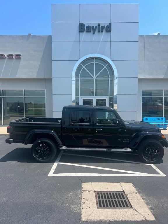 used 2023 Jeep Gladiator car, priced at $38,883