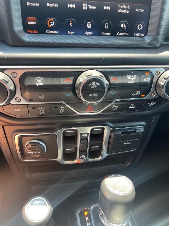 used 2023 Jeep Gladiator car, priced at $34,792
