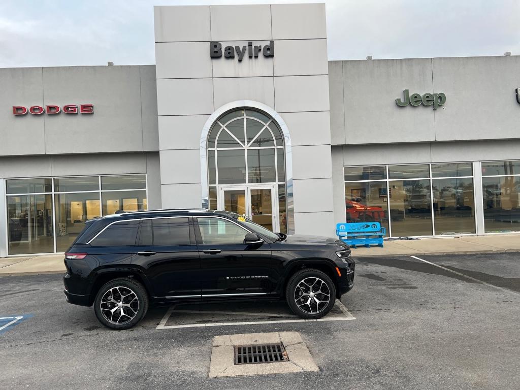 new 2022 Jeep Grand Cherokee 4xe car, priced at $53,526
