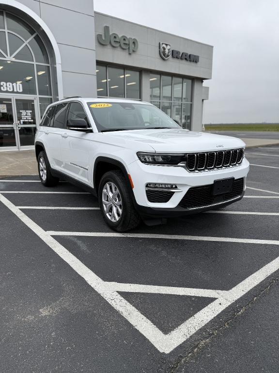 used 2022 Jeep Grand Cherokee car, priced at $31,005