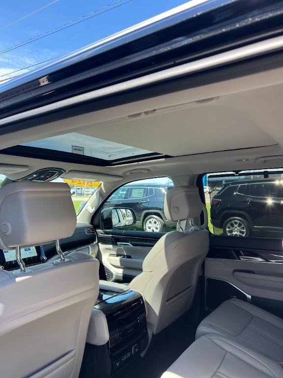 new 2024 Jeep Wagoneer car, priced at $72,461