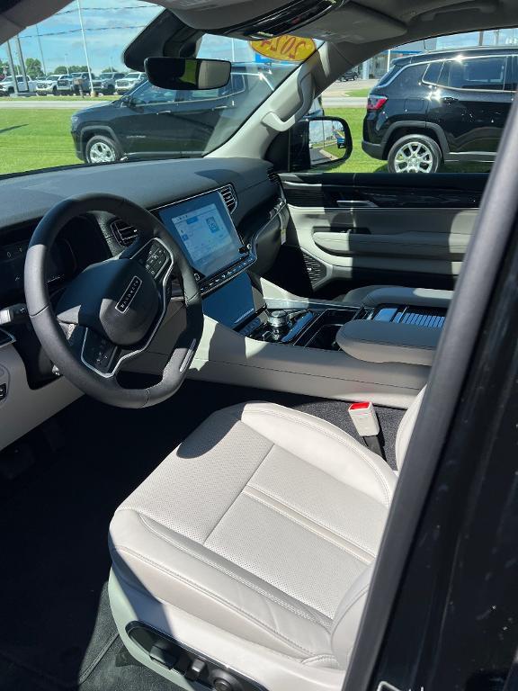 new 2024 Jeep Wagoneer car, priced at $69,471