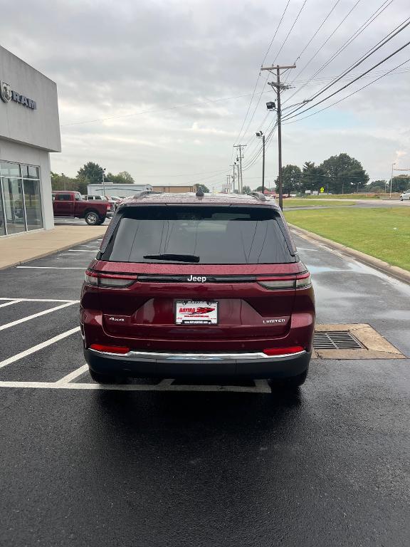 new 2025 Jeep Grand Cherokee car, priced at $46,147