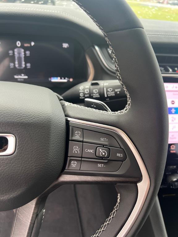 new 2025 Jeep Grand Cherokee car, priced at $46,147