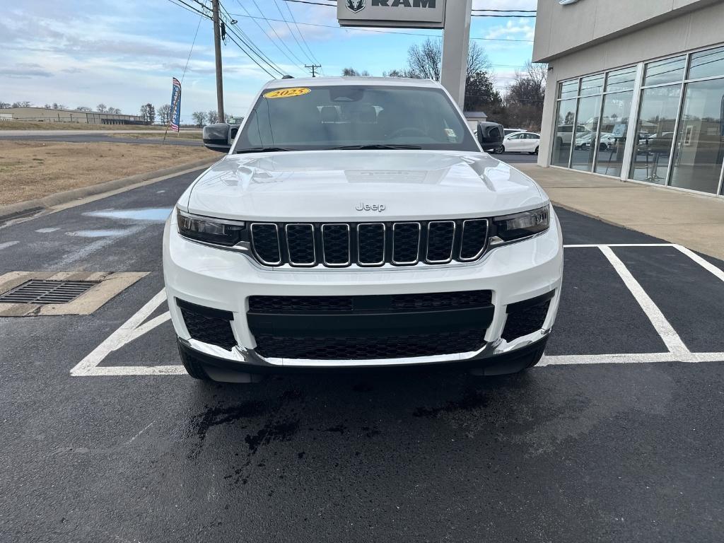 new 2025 Jeep Grand Cherokee L car, priced at $46,370