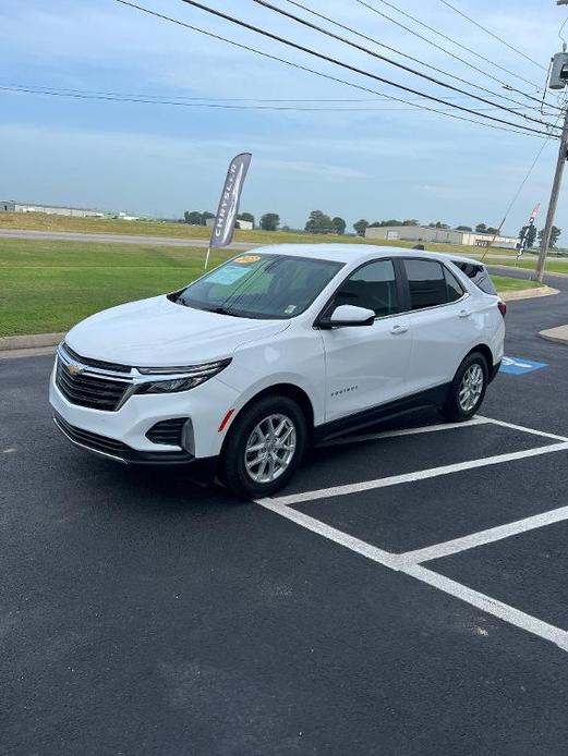 used 2022 Chevrolet Equinox car, priced at $24,367