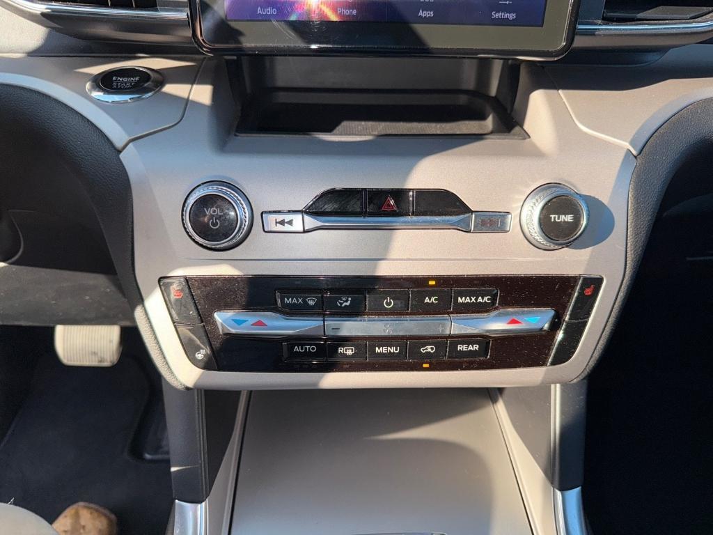 used 2023 Ford Explorer car, priced at $25,800