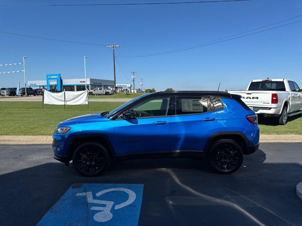 new 2024 Jeep Compass car, priced at $37,433