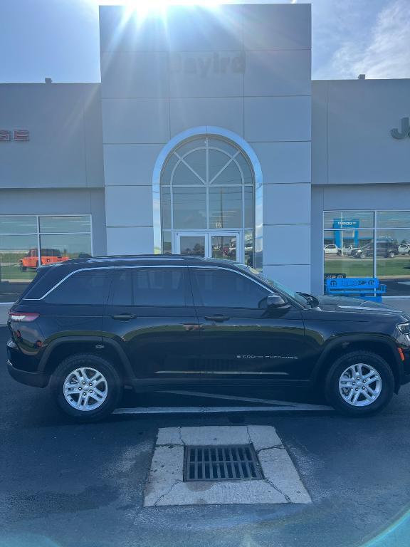 used 2023 Jeep Grand Cherokee car, priced at $32,995