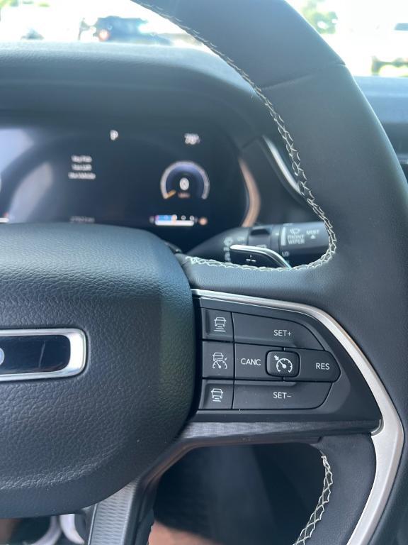 used 2023 Jeep Grand Cherokee car, priced at $32,658