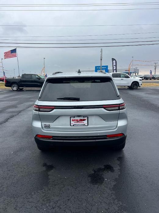 new 2024 Jeep Grand Cherokee car, priced at $46,233