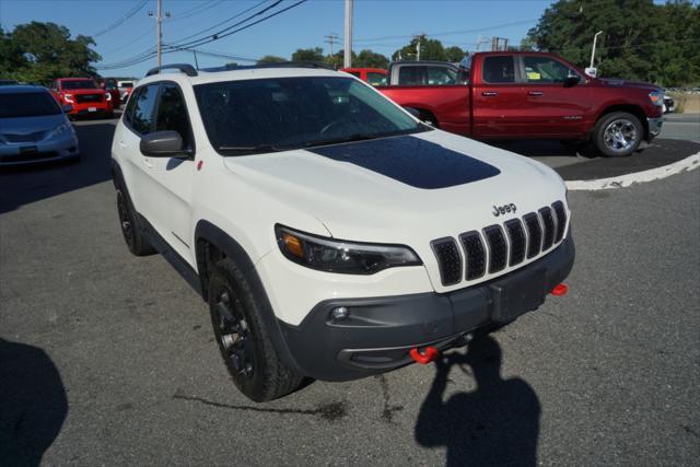 used 2019 Jeep Cherokee car, priced at $19,990