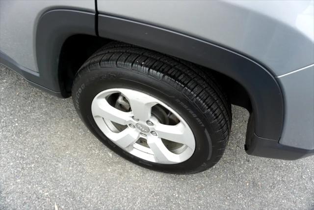 used 2019 Jeep Compass car, priced at $12,990