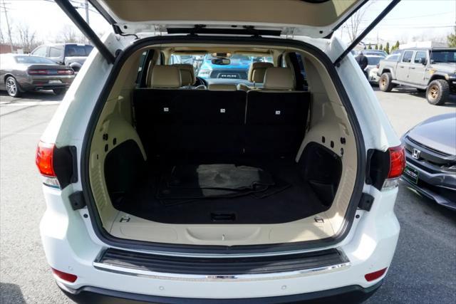 used 2020 Jeep Grand Cherokee car, priced at $19,500