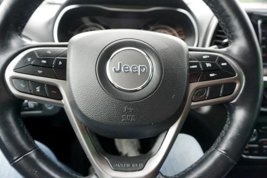 used 2019 Jeep Cherokee car, priced at $14,990