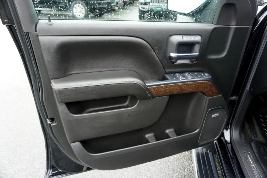 used 2018 GMC Sierra 1500 car, priced at $27,700