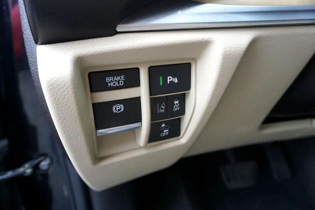 used 2020 Acura MDX car, priced at $20,990