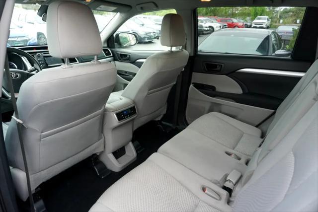 used 2018 Toyota Highlander car, priced at $18,800