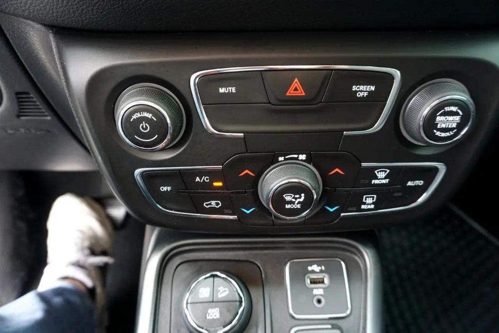used 2020 Jeep Compass car, priced at $12,800