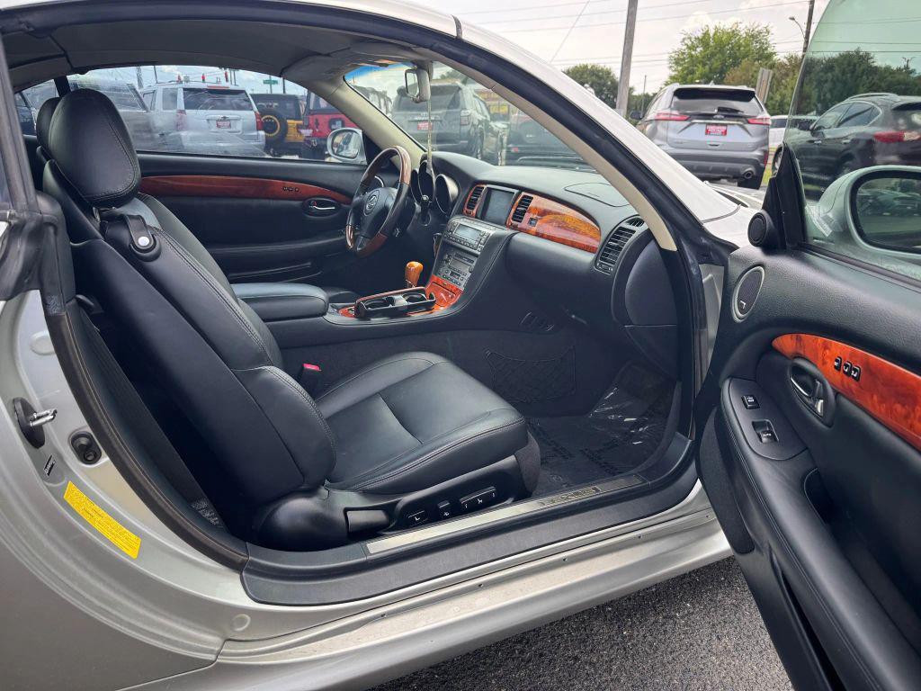 used 2005 Lexus SC 430 car, priced at $12,995
