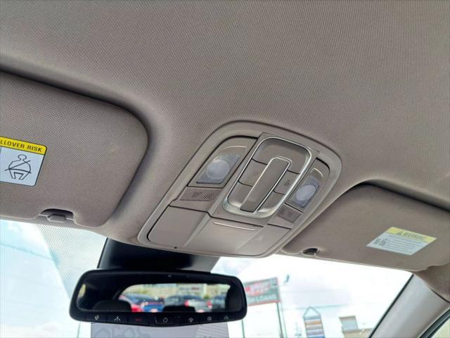 used 2020 Hyundai Santa Fe car, priced at $17,995