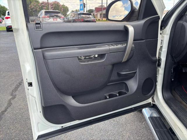 used 2013 GMC Sierra 1500 car, priced at $18,995