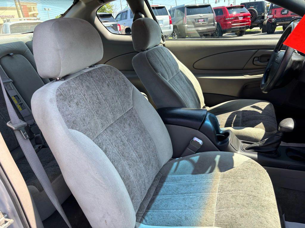 used 2004 Chevrolet Monte Carlo car, priced at $8,995