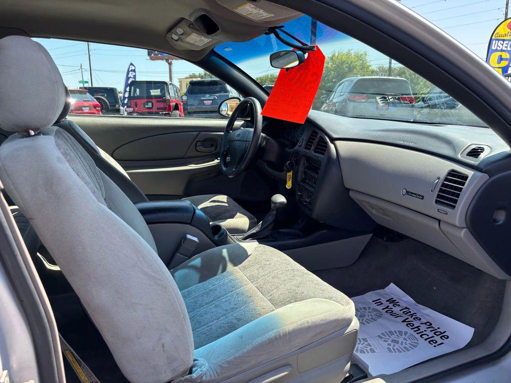 used 2004 Chevrolet Monte Carlo car, priced at $8,995