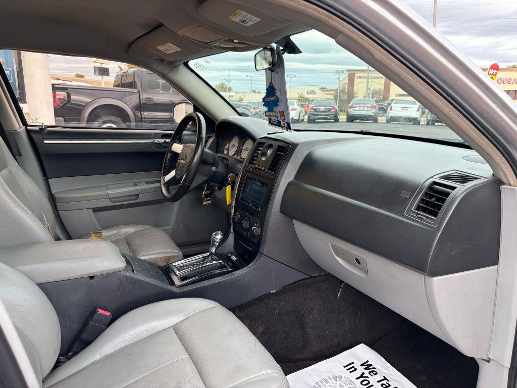 used 2006 Chrysler 300 car, priced at $5,995