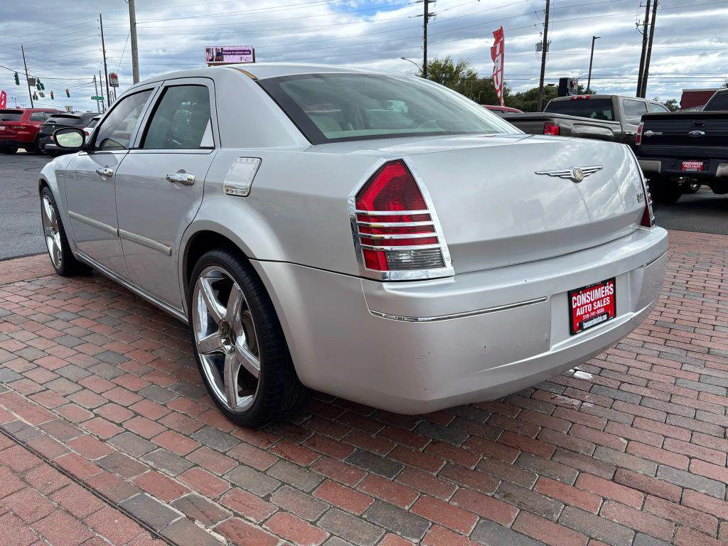 used 2006 Chrysler 300 car, priced at $5,995