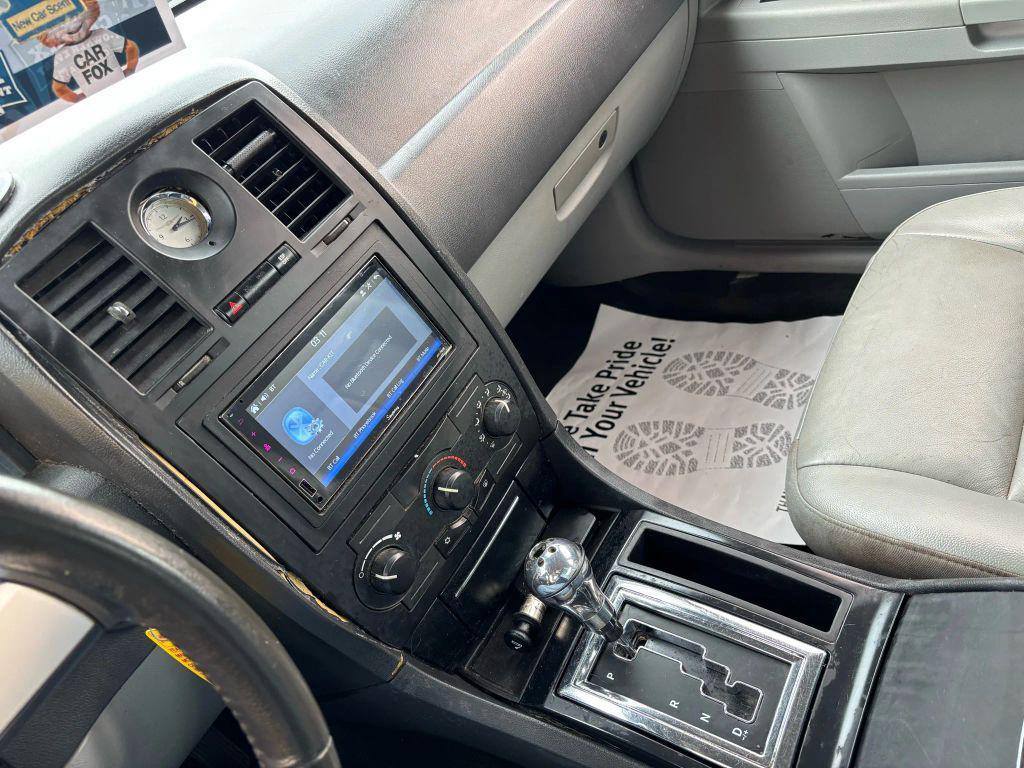 used 2006 Chrysler 300 car, priced at $5,995