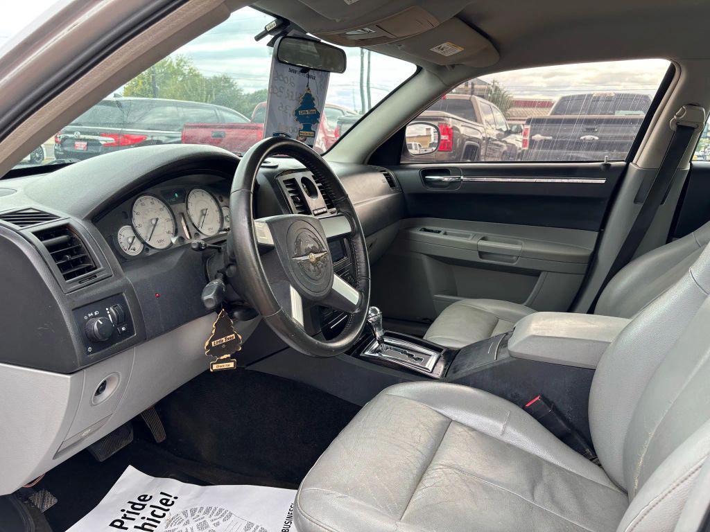 used 2006 Chrysler 300 car, priced at $5,995