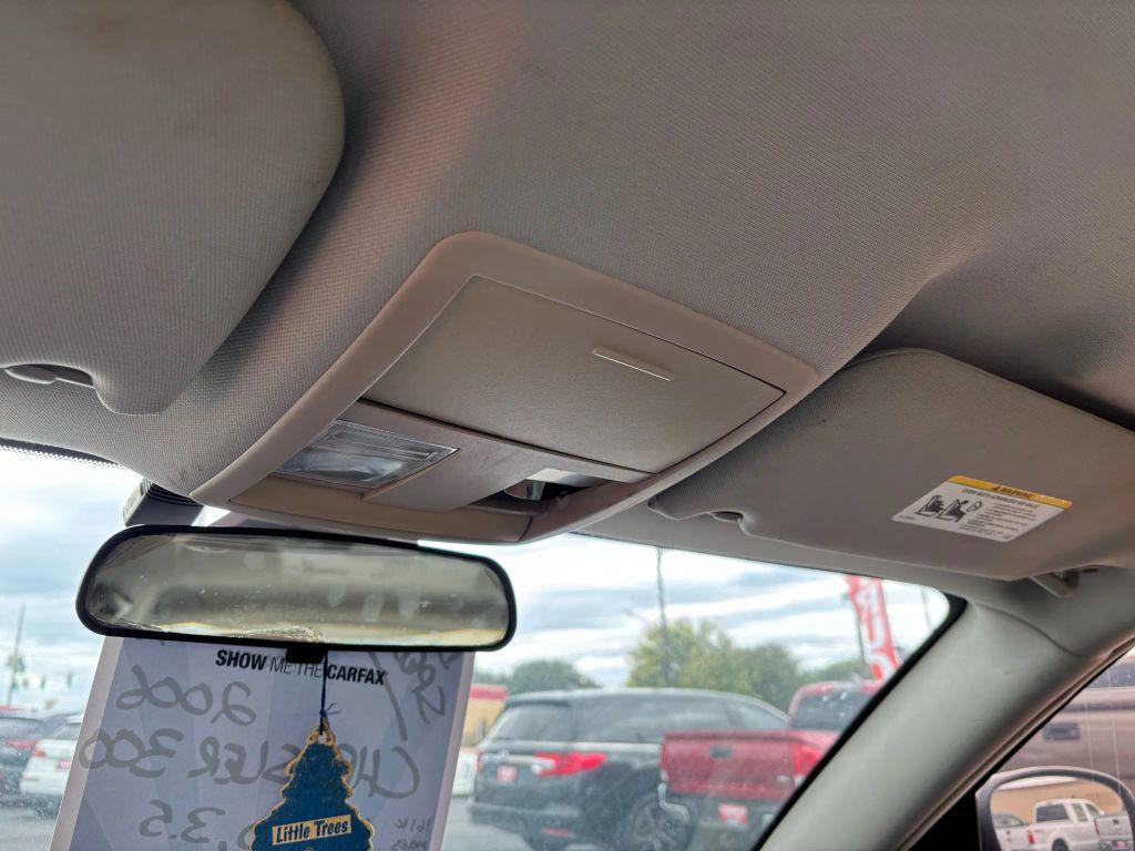 used 2006 Chrysler 300 car, priced at $5,995