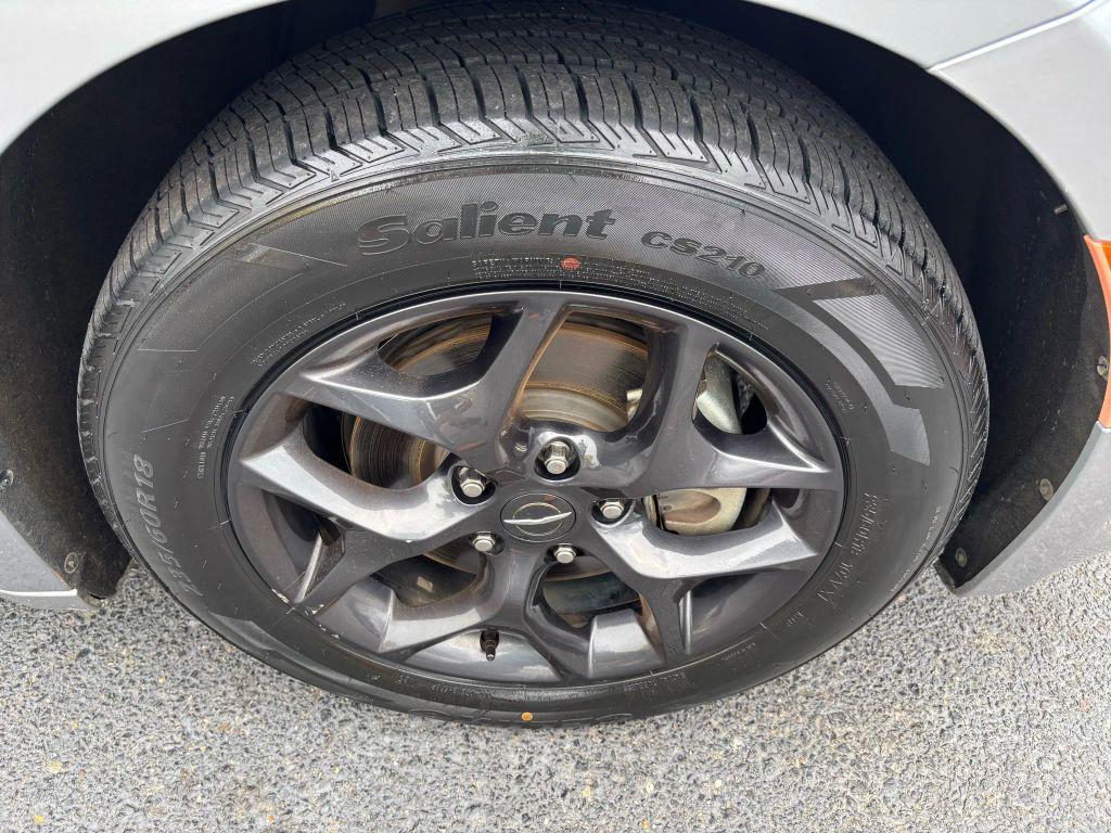 used 2020 Chrysler Pacifica car, priced at $17,995