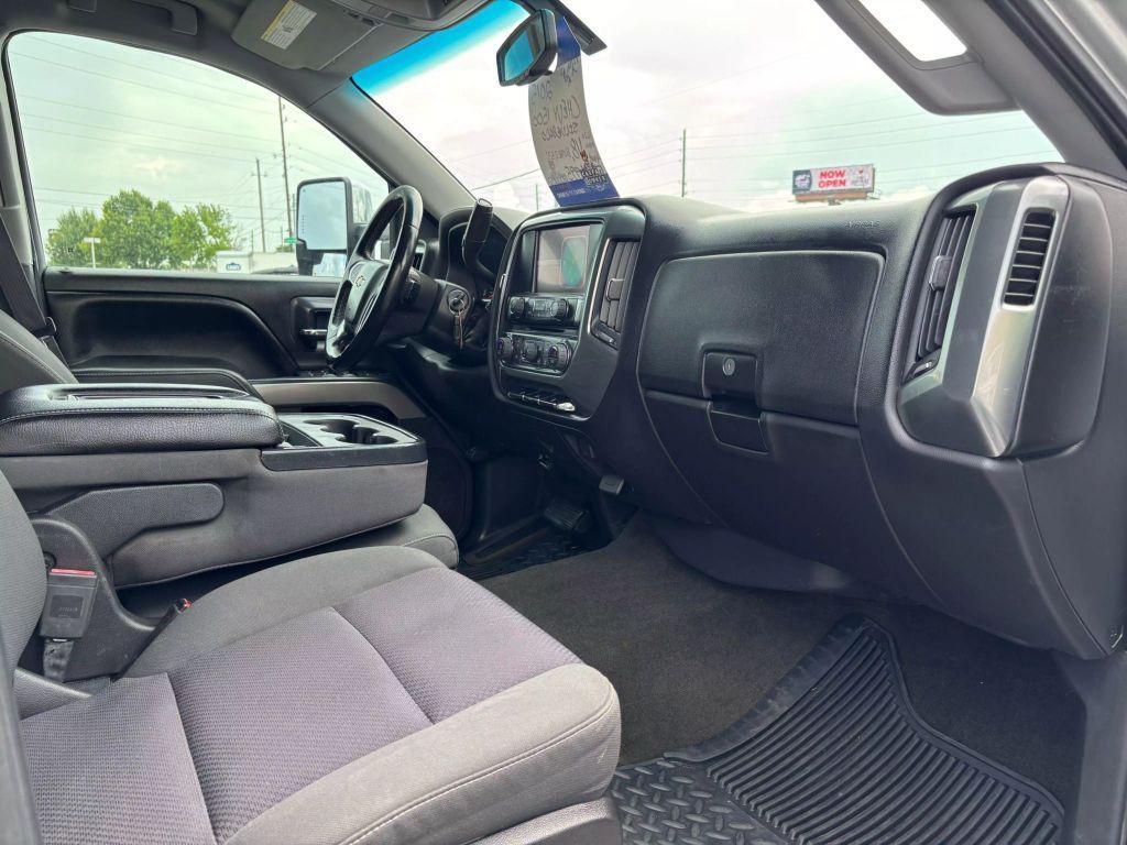 used 2015 Chevrolet Silverado 1500 car, priced at $21,995