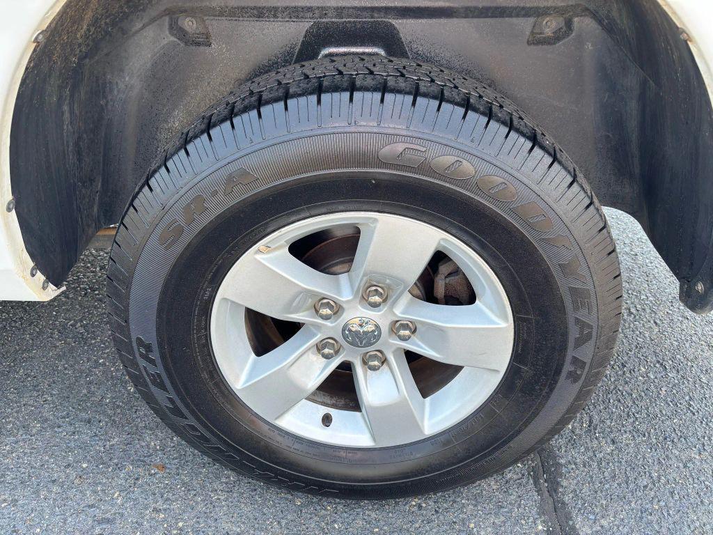 used 2022 Ram 1500 Classic car, priced at $25,995