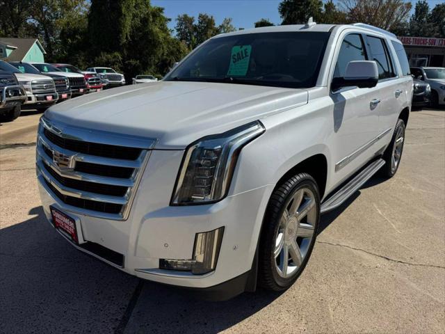 used 2018 Cadillac Escalade car, priced at $33,995