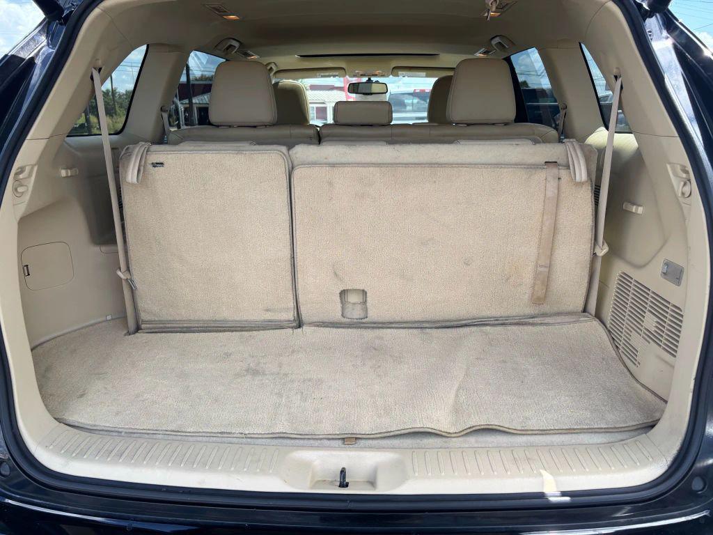used 2015 Toyota Highlander car, priced at $16,995