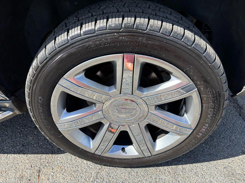 used 2019 Cadillac Escalade car, priced at $25,995